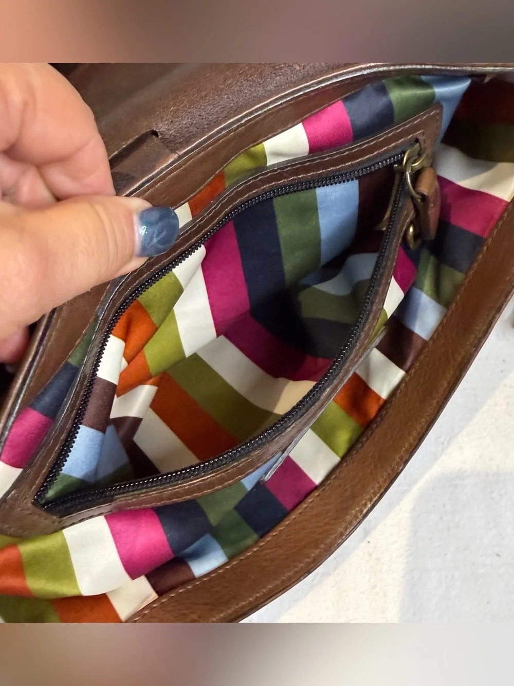 Coach Legacy Thompson Julia Tobacco with Brass Hardware Legacy Lining 2007 11376